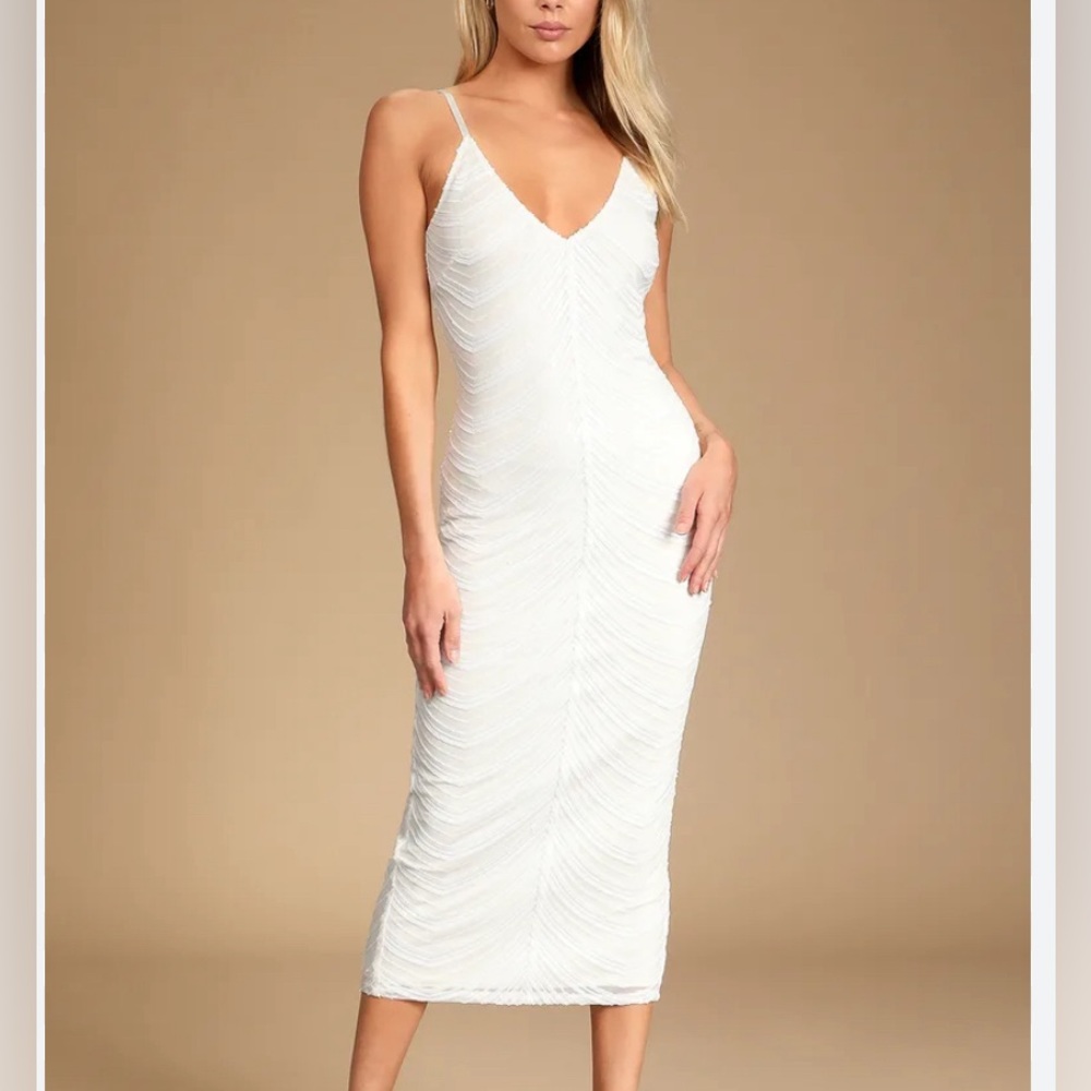 Like a Movie Star White Sequin Bodycon Midi Dress - size XS